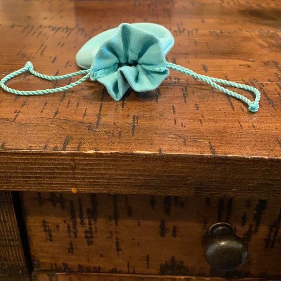 Authentic - Tiffany & Co. Jewelry Dust Bag w/inside compartments - Picture 6 of 7